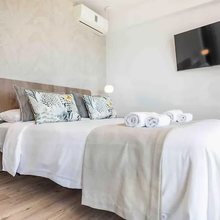 Appartement Seaview Coastal In By Rems Benalmádena